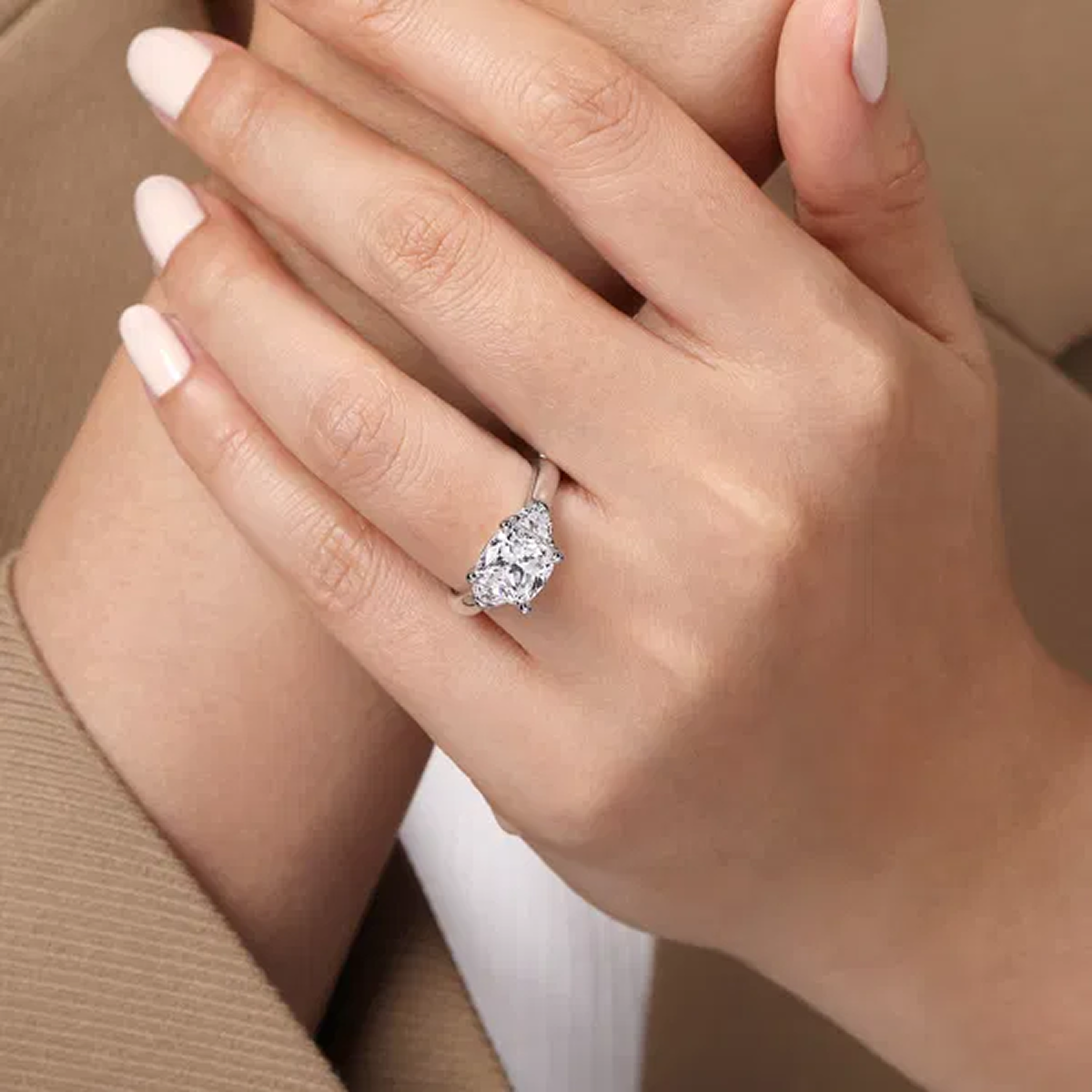 Gwyneth: 6-Prong Accented Marquise